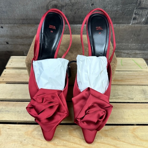 ZARA NEW WOMAN SLINGBACK SHOES WITH FLOWER RED SIZE EUR 39/ US 8/ UK 6 - Picture 3 of 6